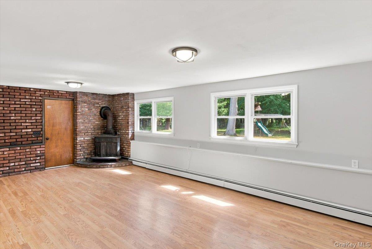 189 Belleview Avenue Property Photo 13