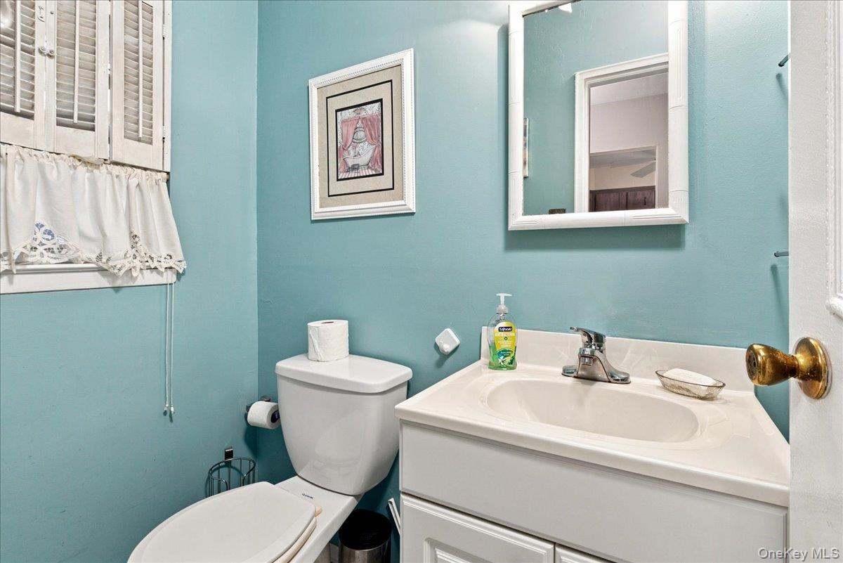 1030 Franklin Avenue 25 Property Photo 4
