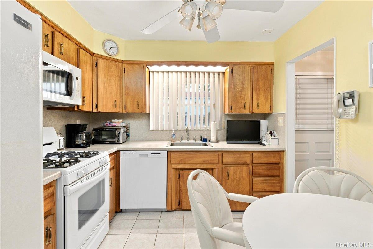 1030 Franklin Avenue 25 Property Photo 6