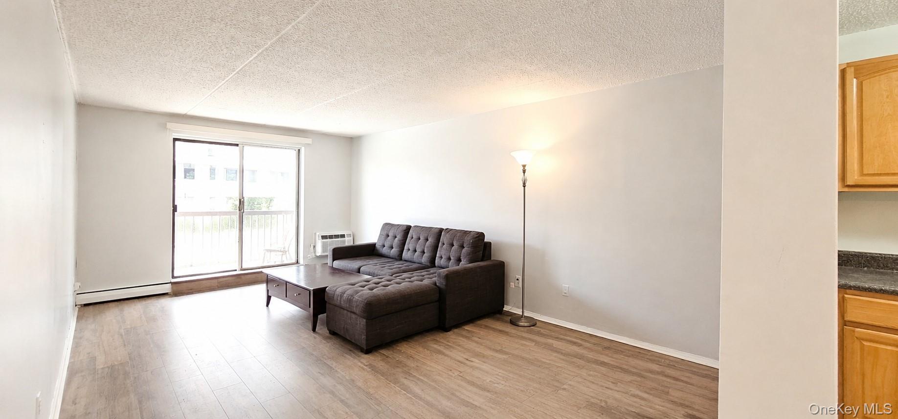 687 Bronx River Road 1j Property Photo 10