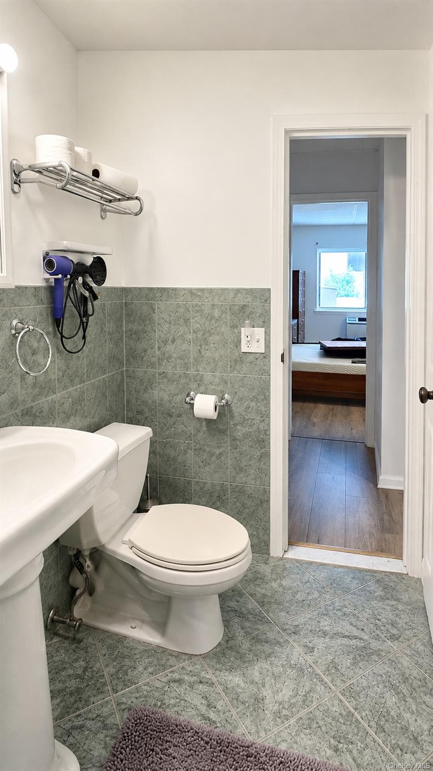 687 Bronx River Road 1j Property Photo 19