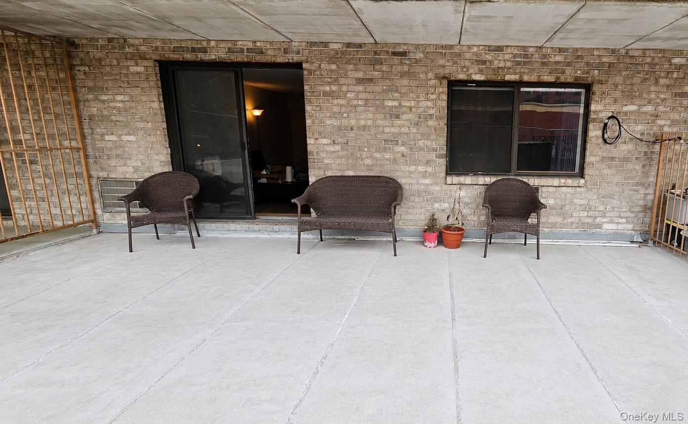 687 Bronx River Road 1j Property Photo 27