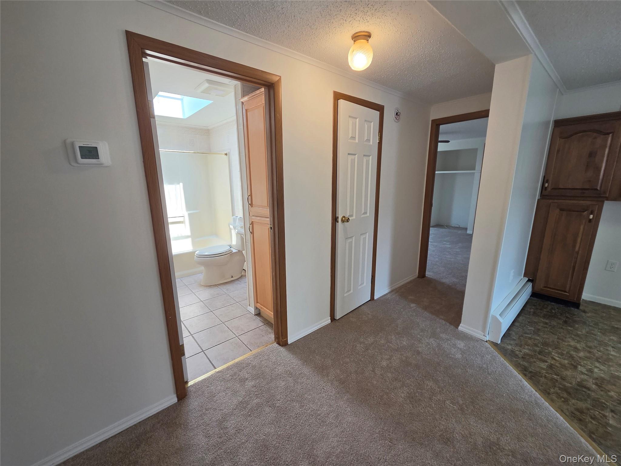 162 Village Circle Property Photo 5