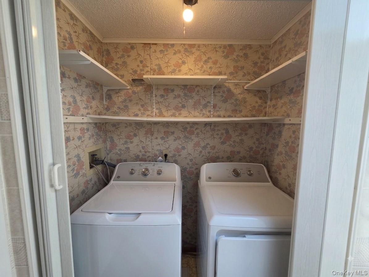 162 Village Circle Property Photo 7
