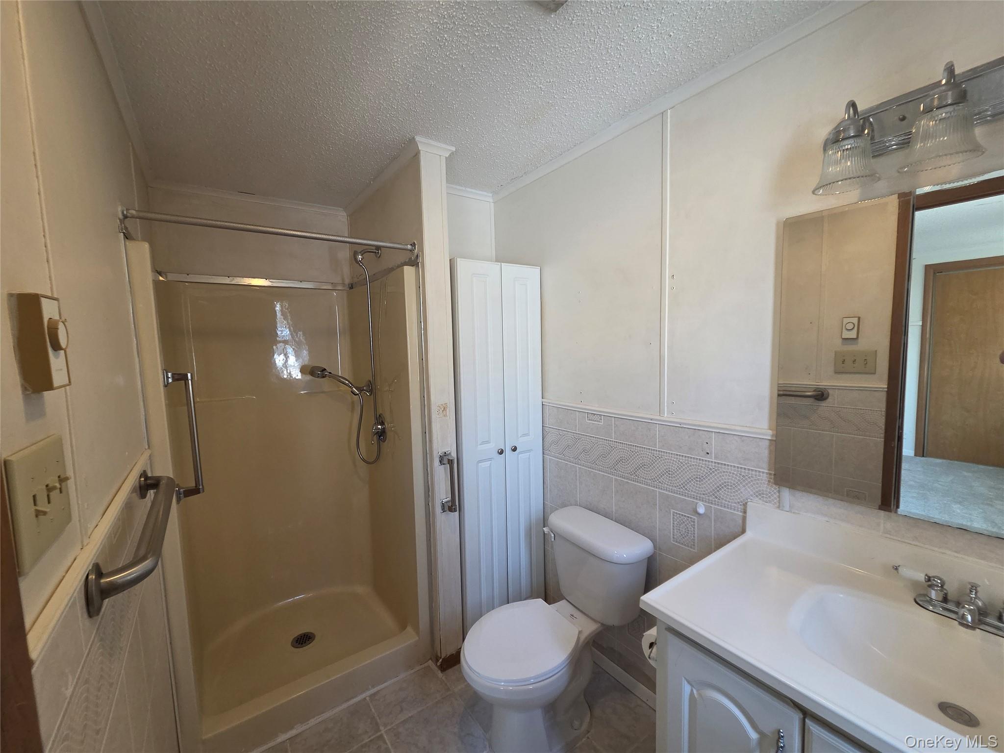 162 Village Circle Property Photo 11