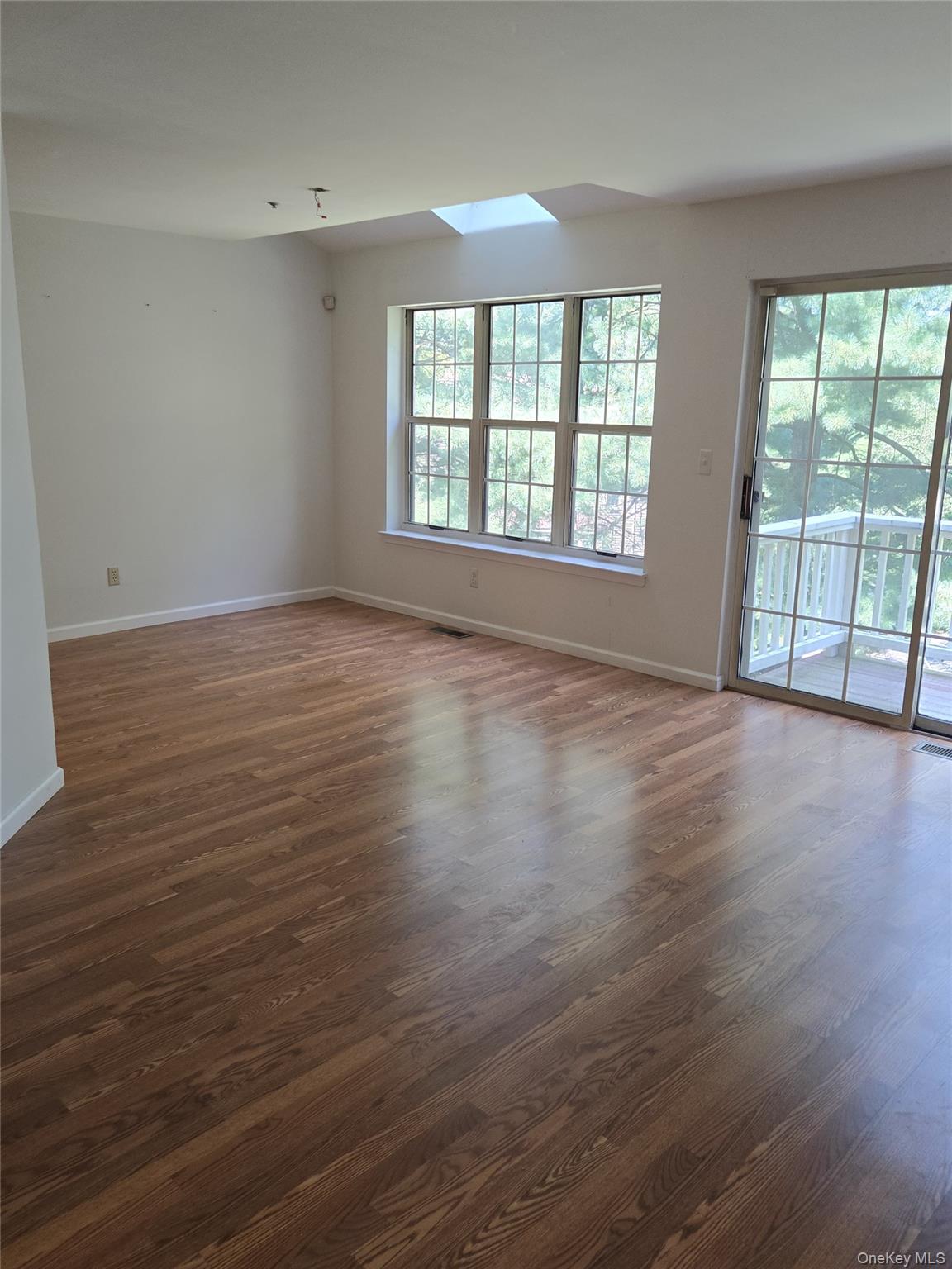 1506 Pondcrest Lane Property Photo 12