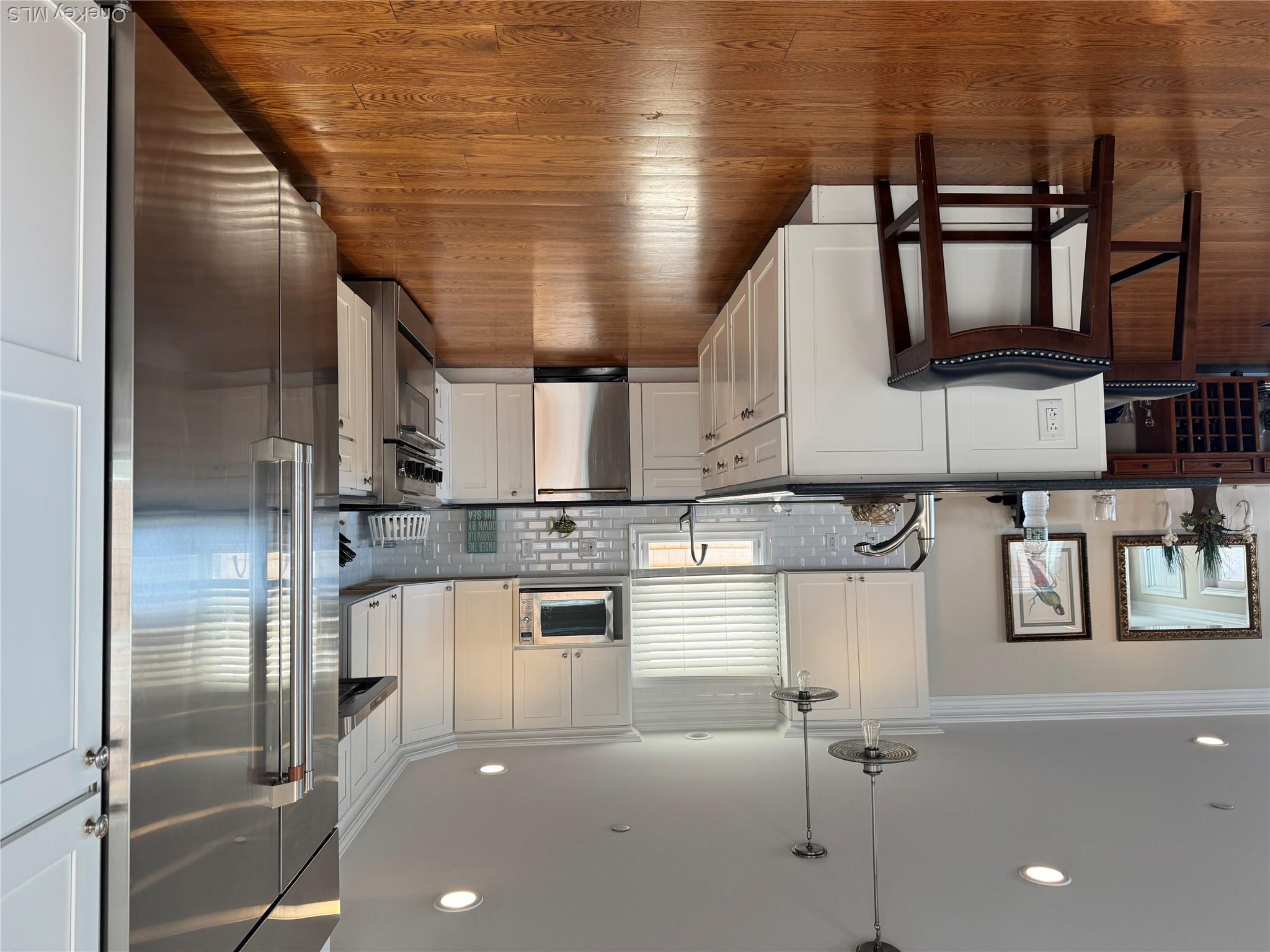 839 W Park Avenue Property Photo 4