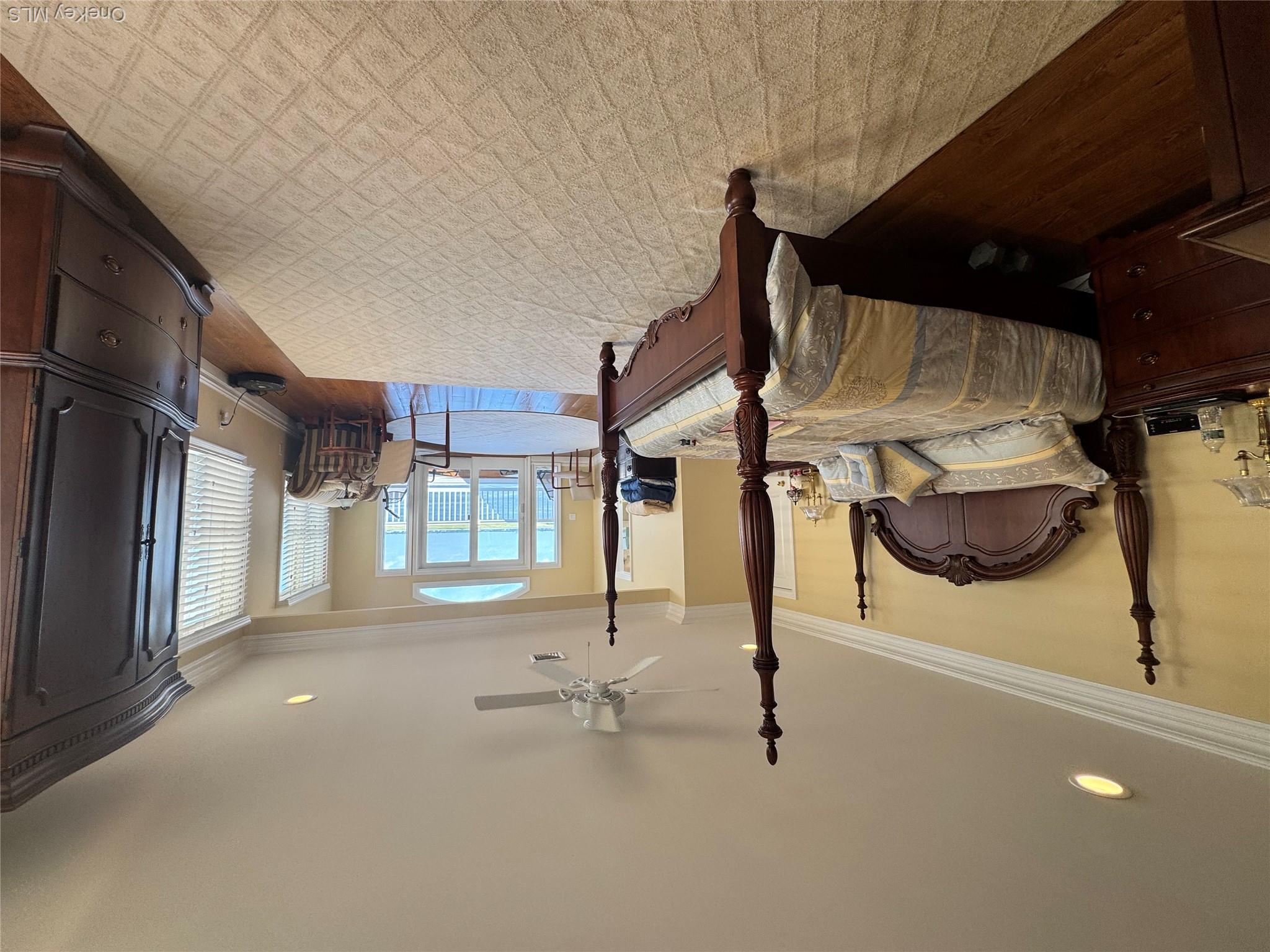 839 W Park Avenue Property Photo 12