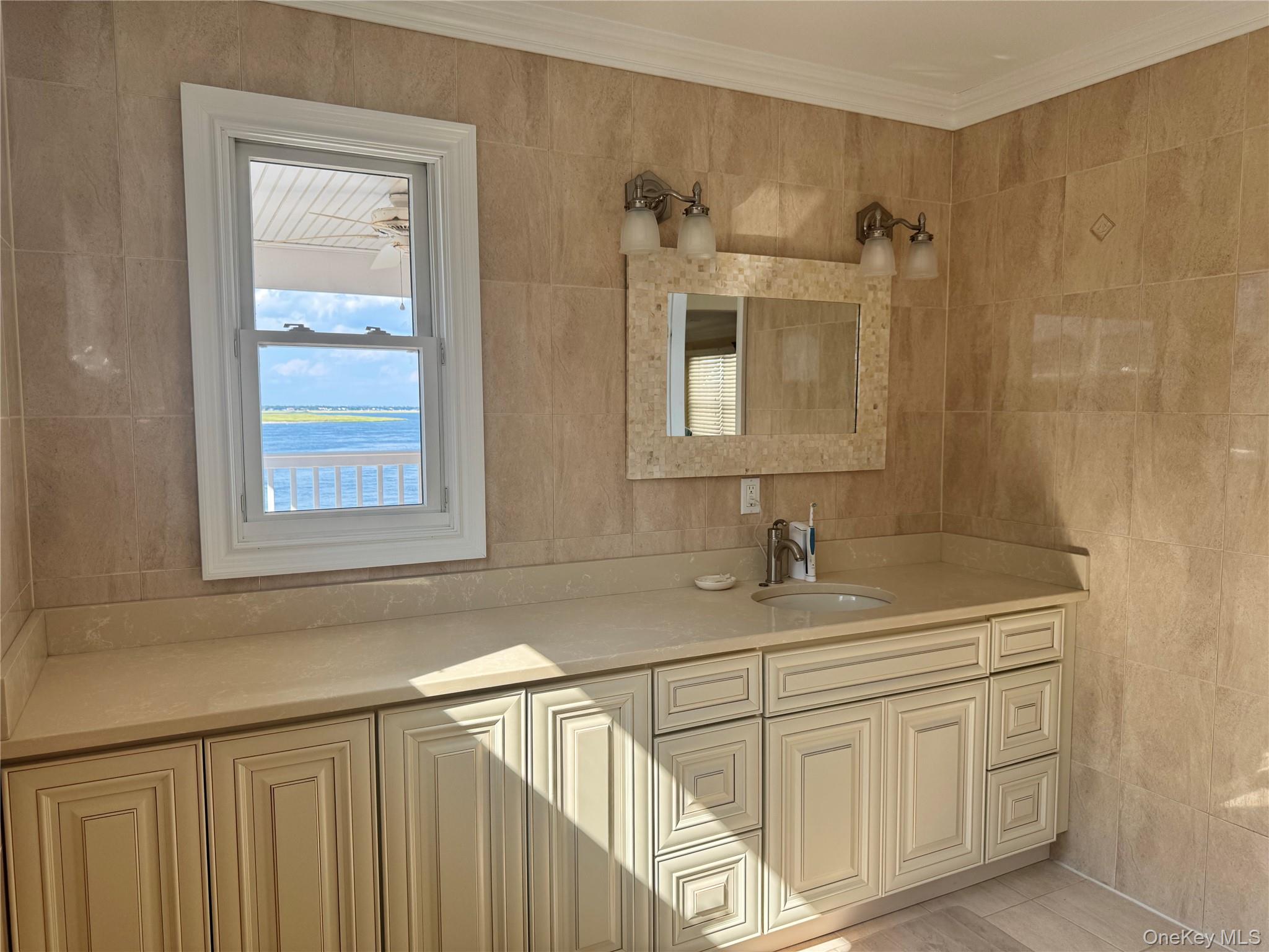 839 W Park Avenue Property Photo 17