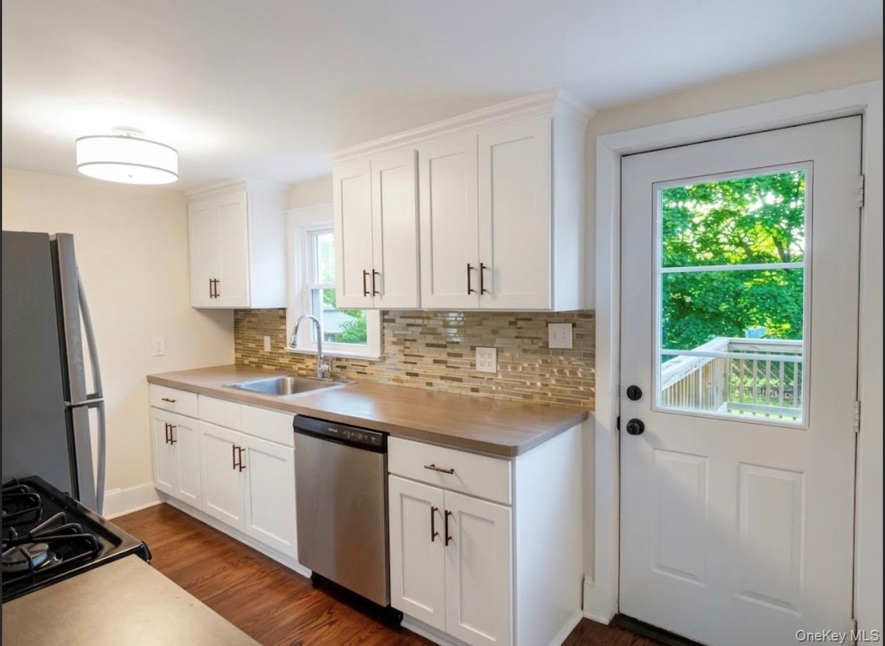 26 Gardner Avenue Property Photo 5