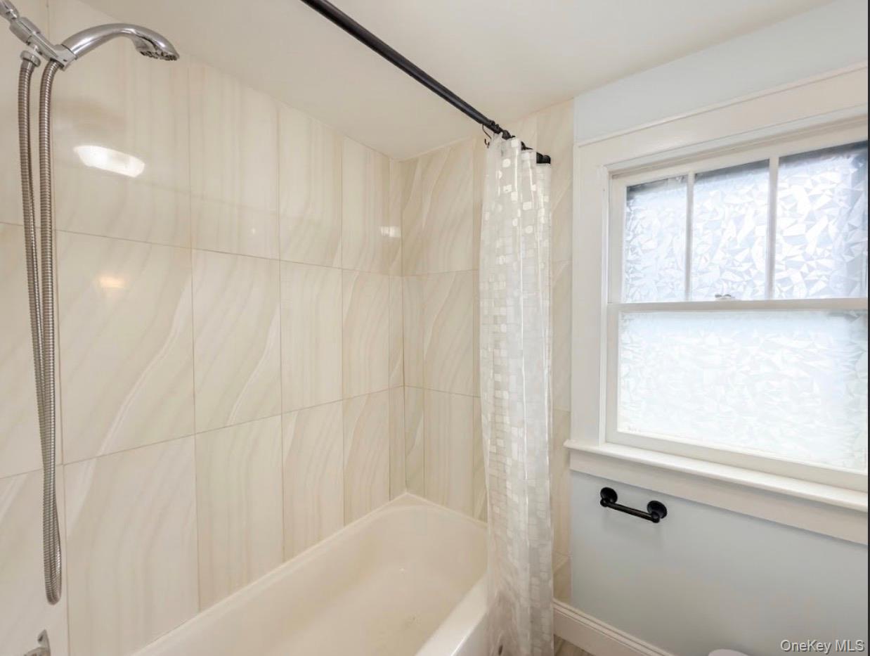 26 Gardner Avenue Property Photo 18