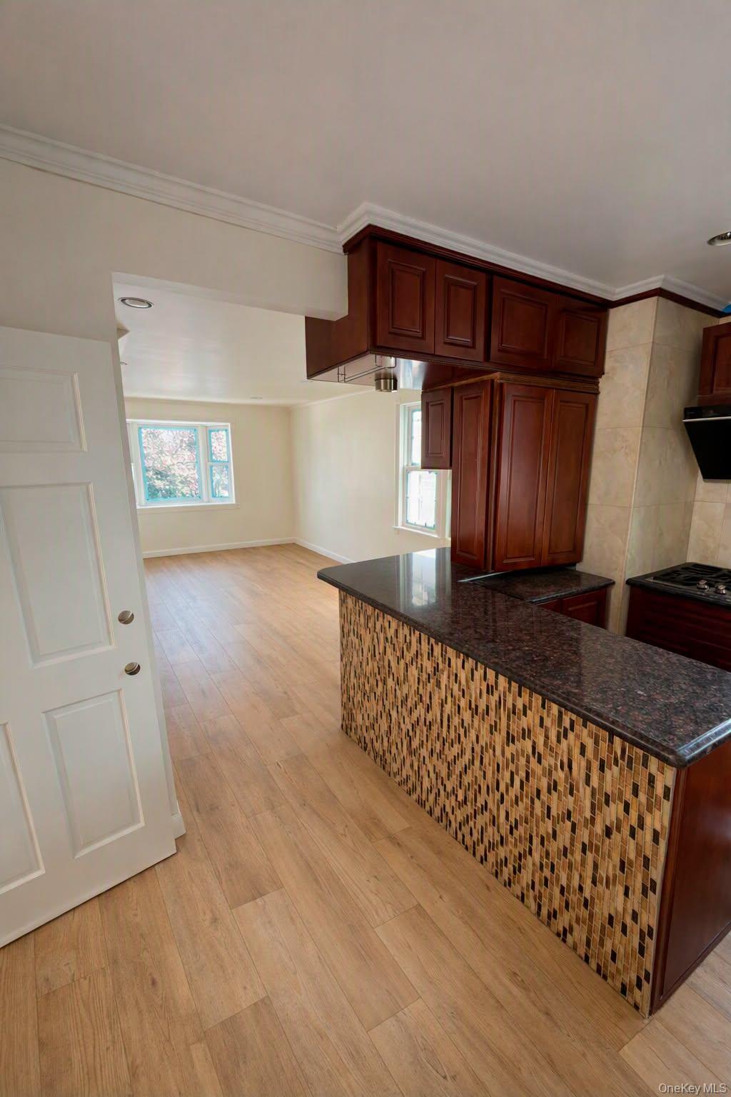 11120 14th Road Property Photo 2