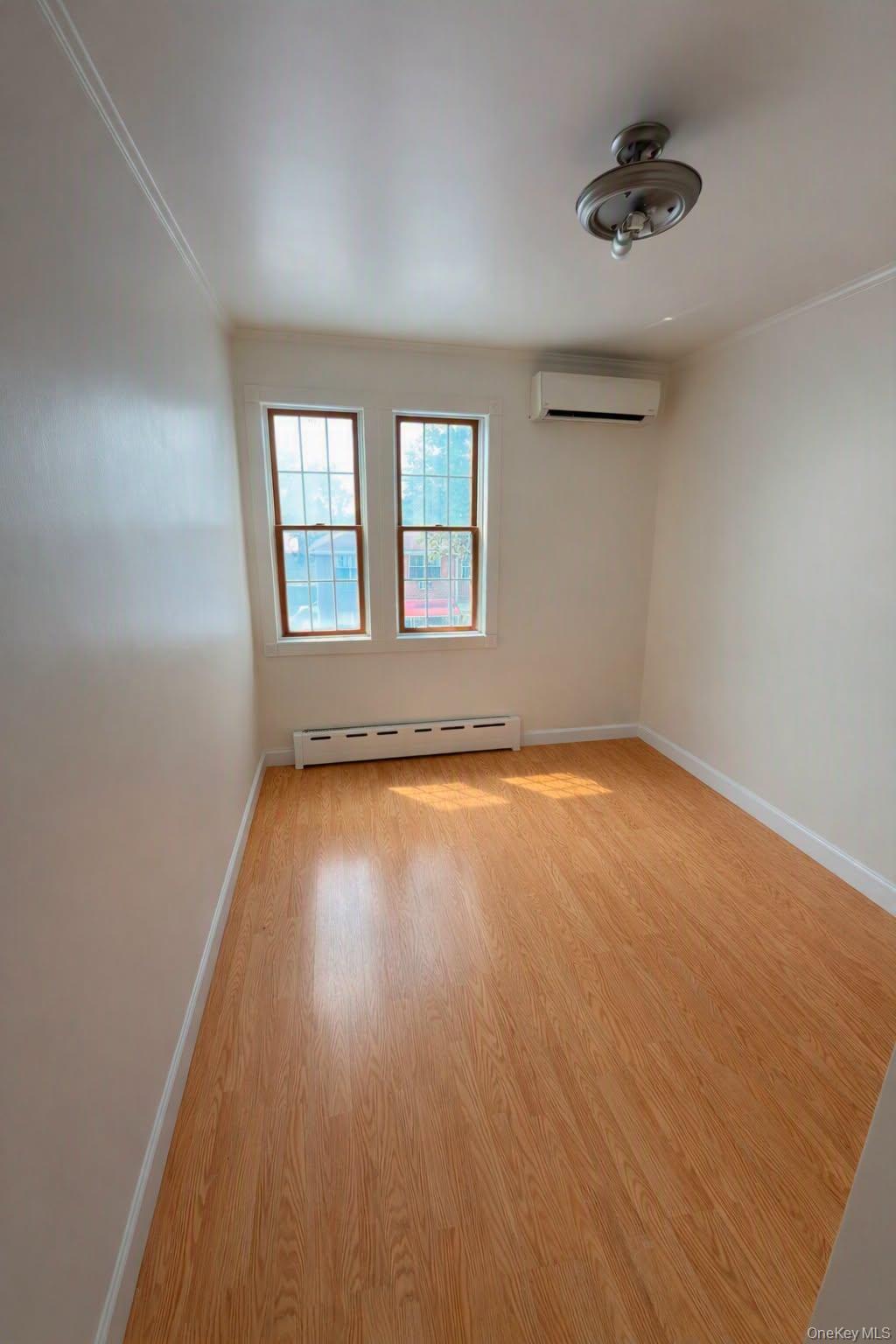 11120 14th Road Property Photo 4