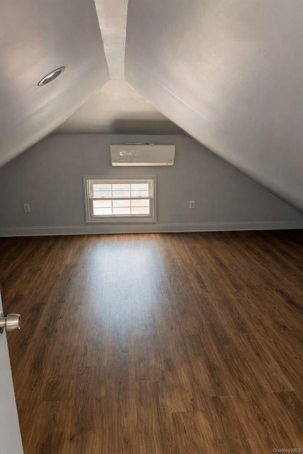 11120 14th Road Property Photo 10