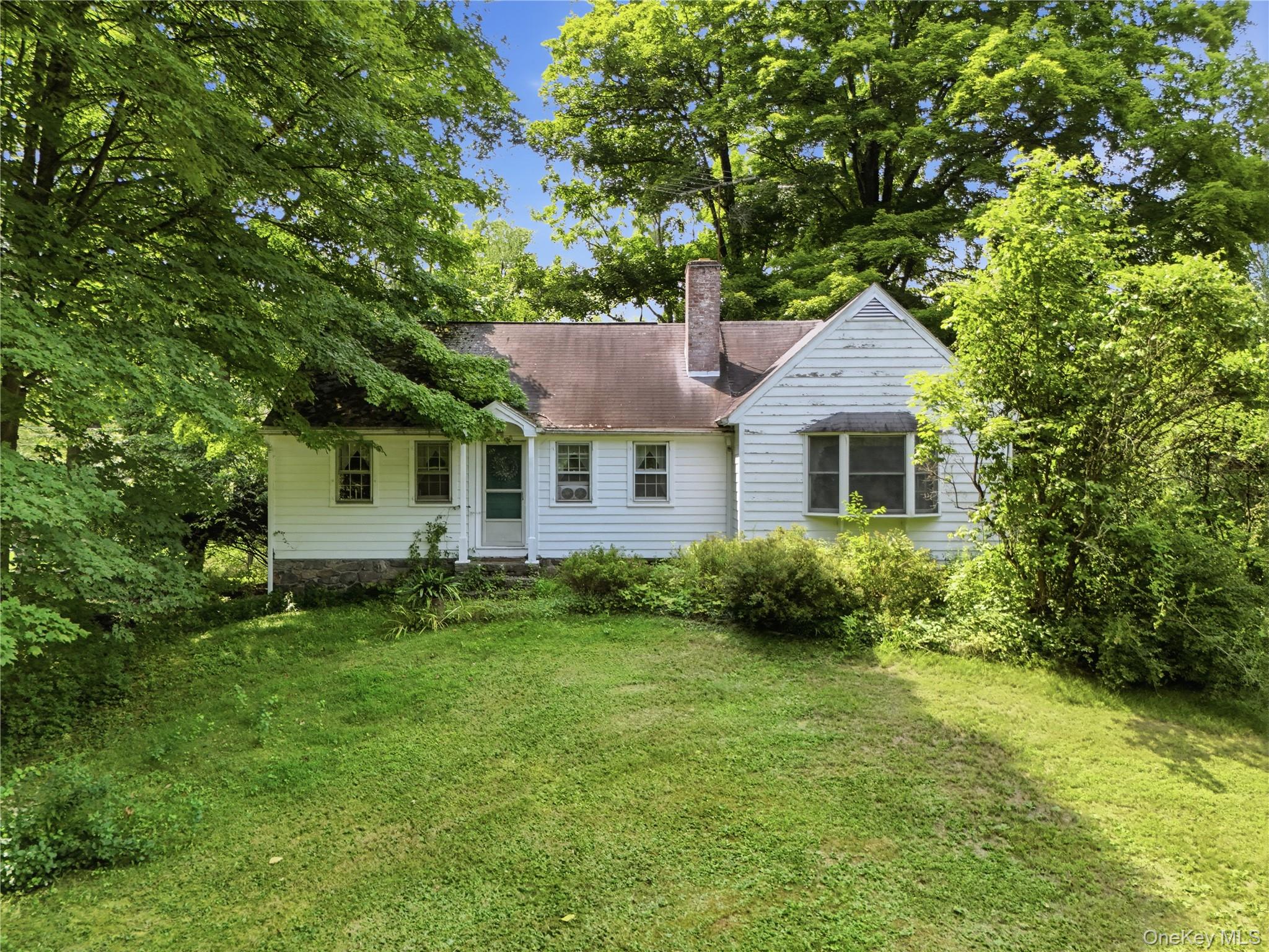 225 Succabone Road Property Photo 7