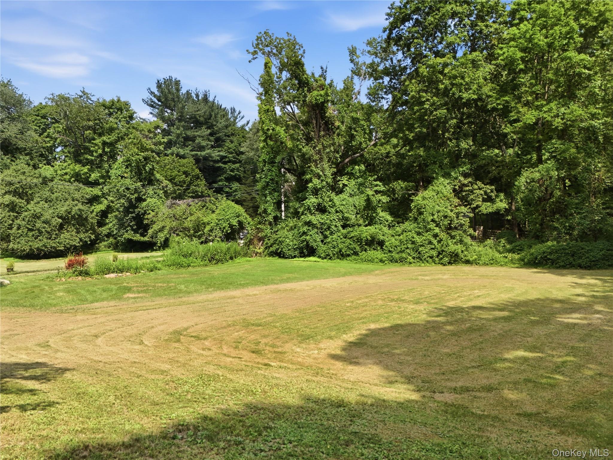 225 Succabone Road Property Photo 8