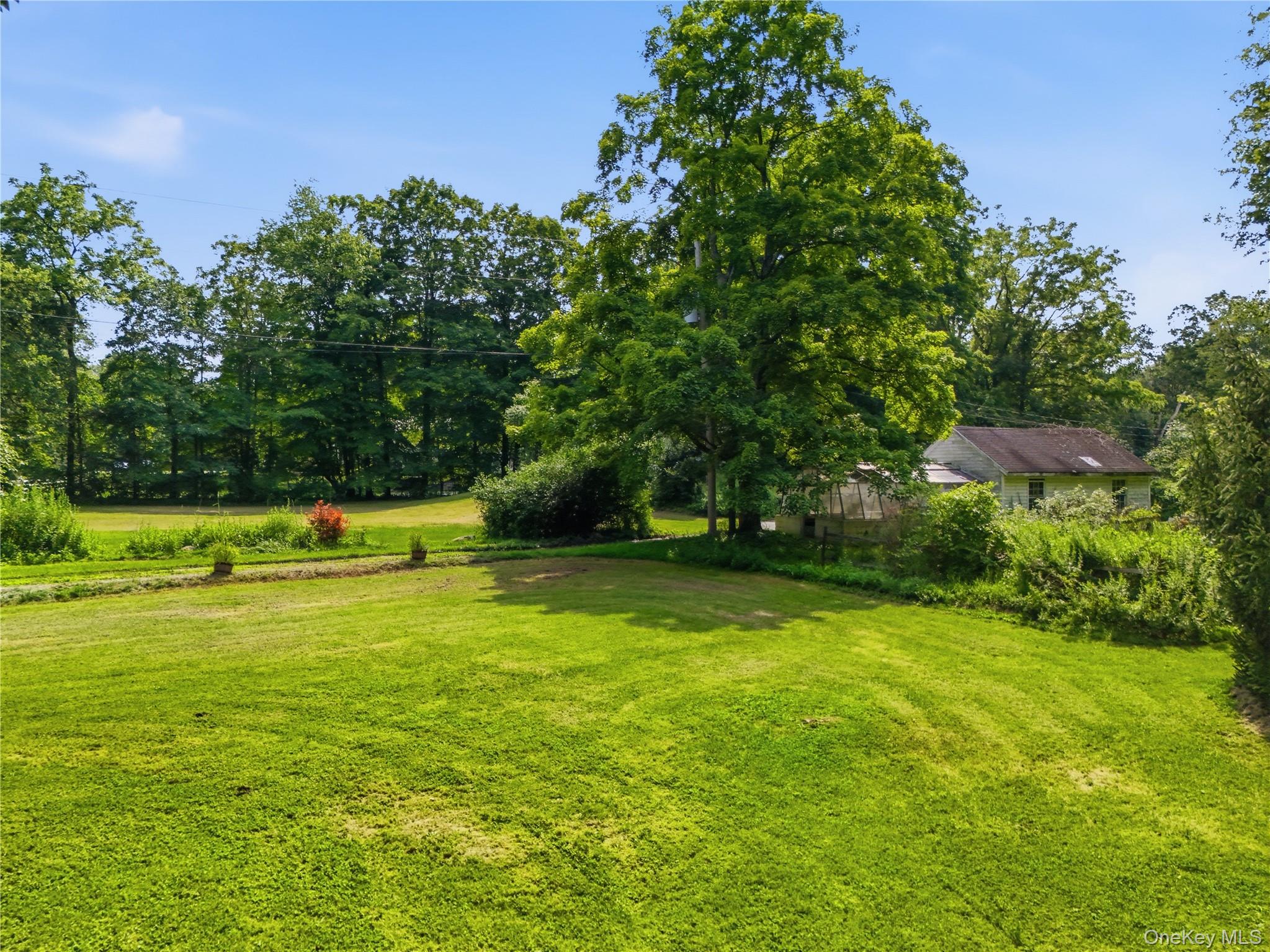 225 Succabone Road Property Photo 9