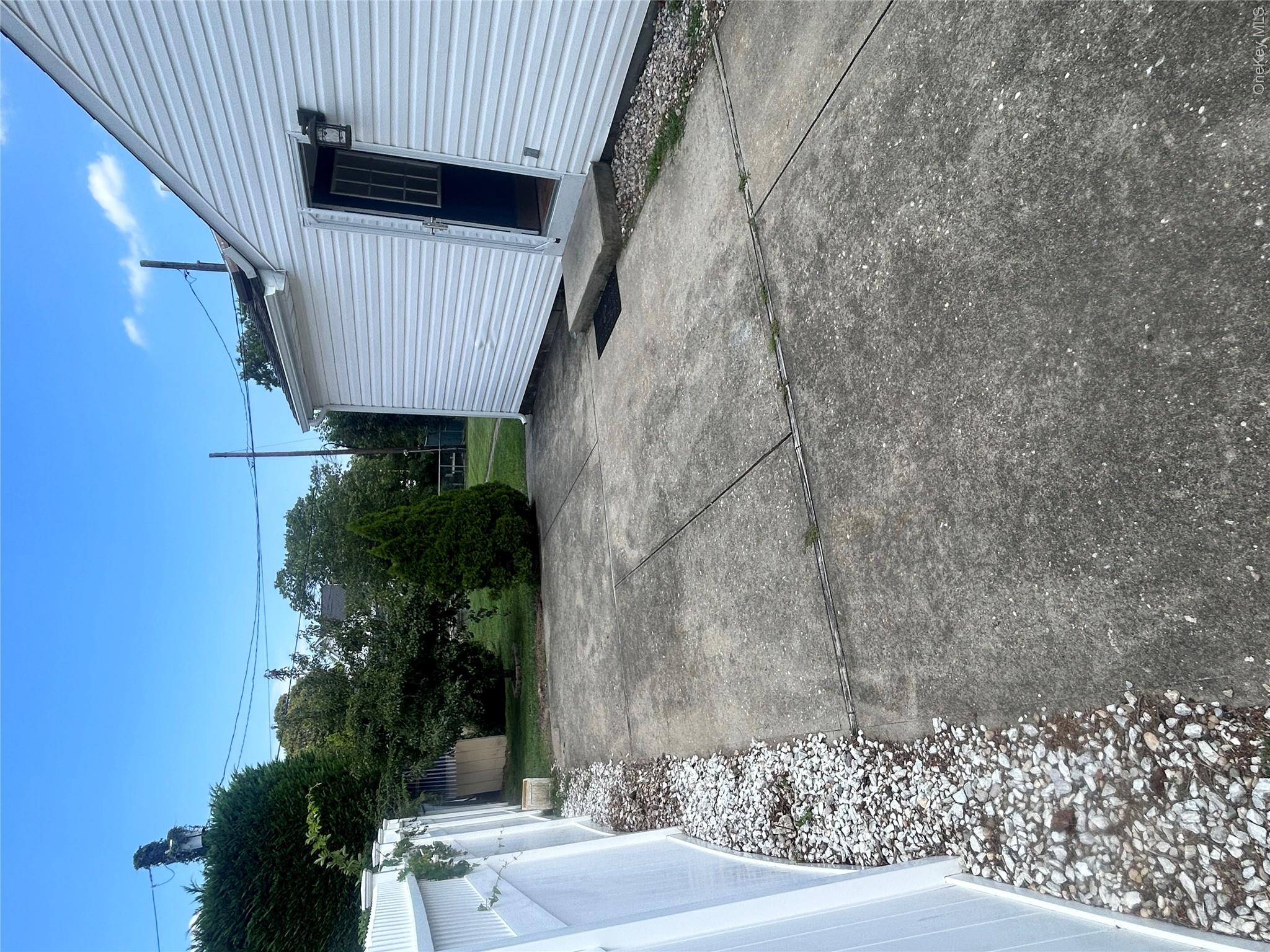 75 Mc Cue Lane Property Photo 12