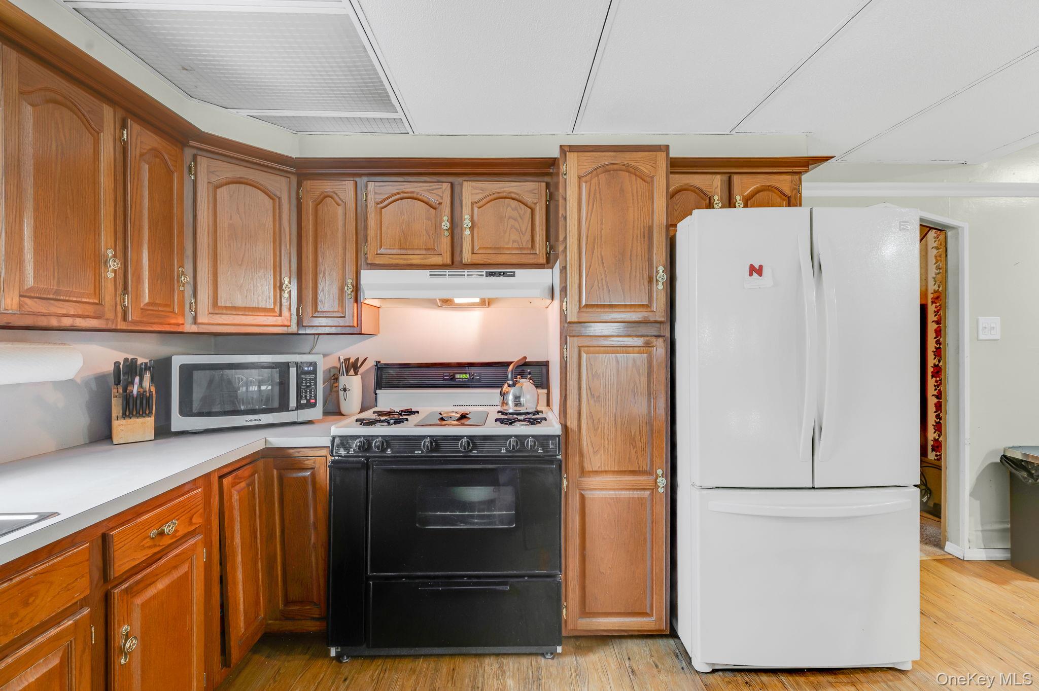 218 11th Street Property Photo 6