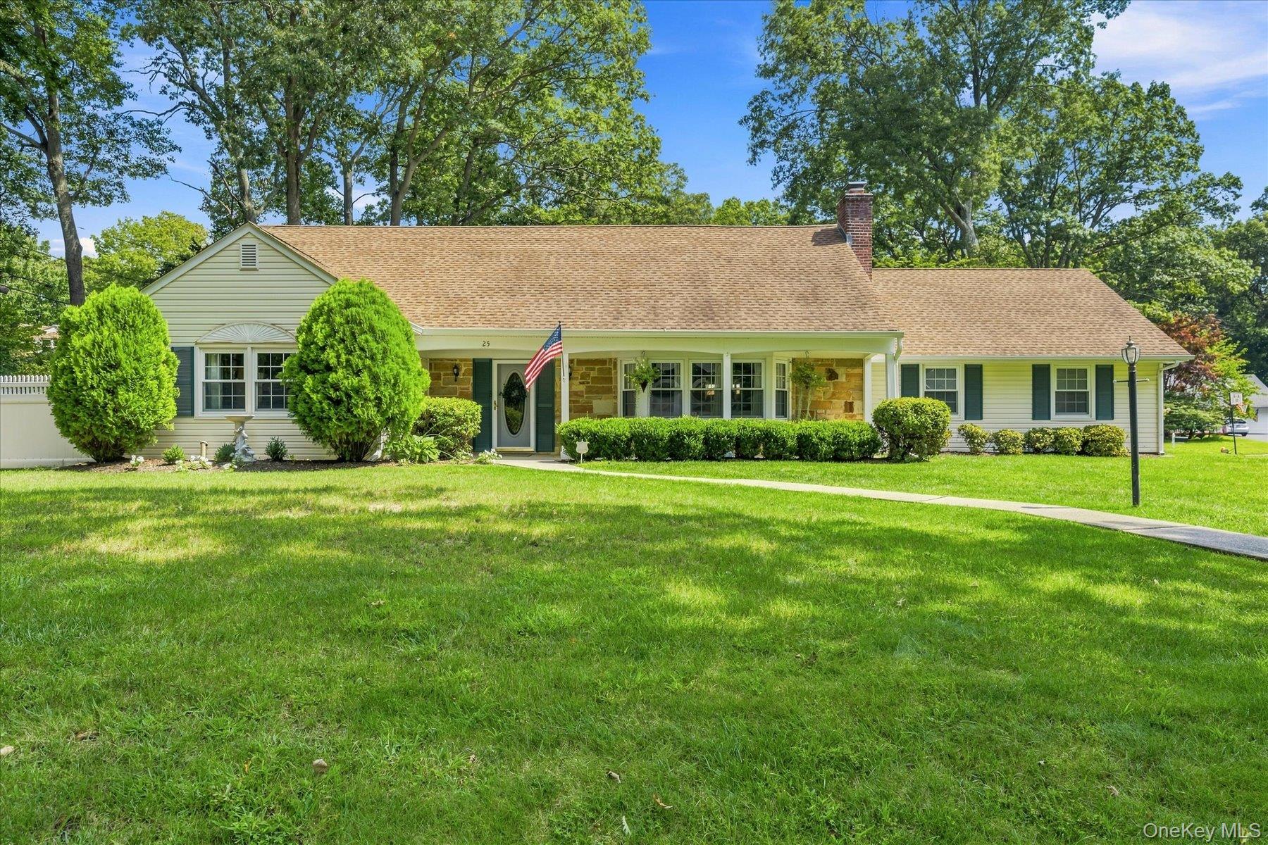 25 Seabrook Lane Property Photo 1