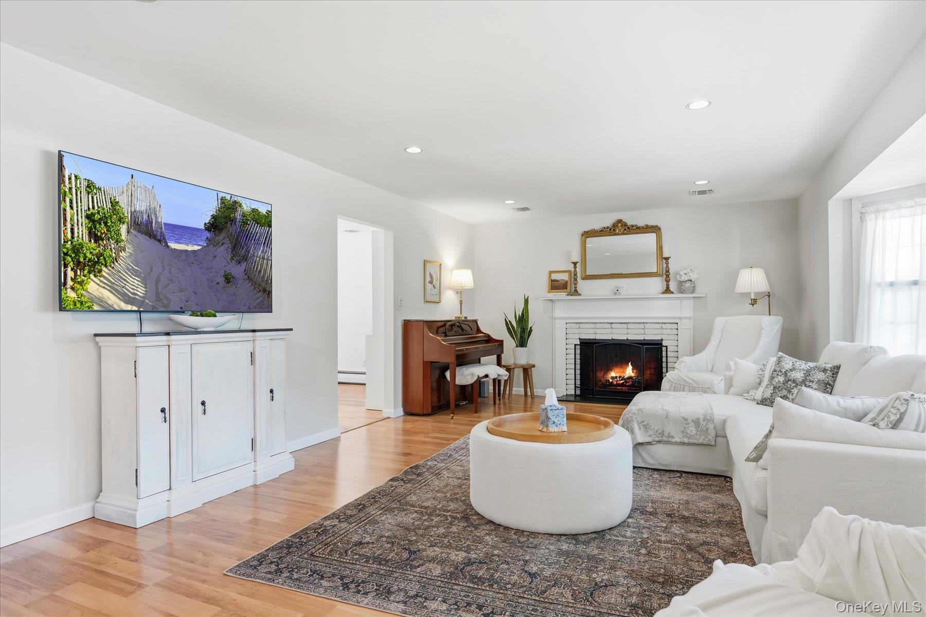 25 Seabrook Lane Property Photo 8
