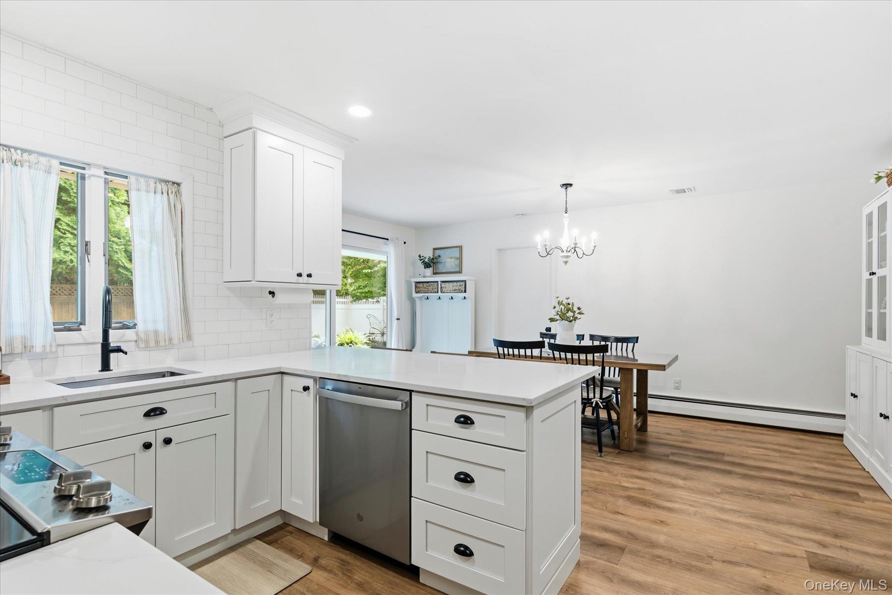 25 Seabrook Lane Property Photo 14
