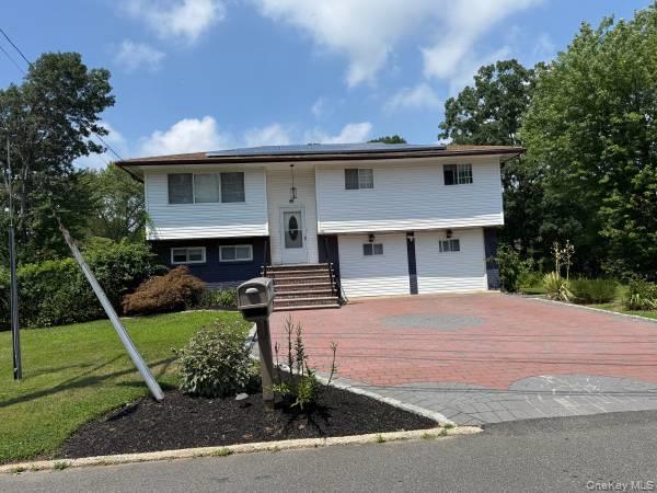 82 Schenectady Avenue Property Photo 1