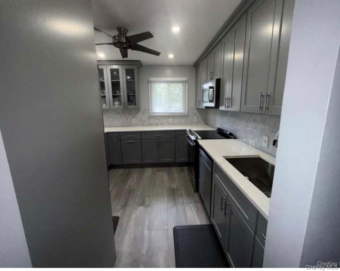 82 Schenectady Avenue Property Photo 2