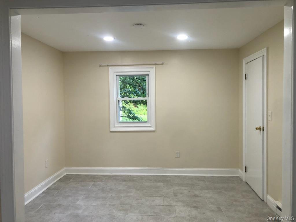 1039193 Property Photo 6