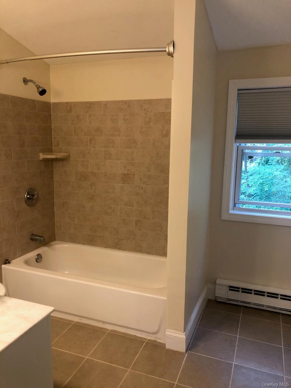 1039193 Property Photo 11