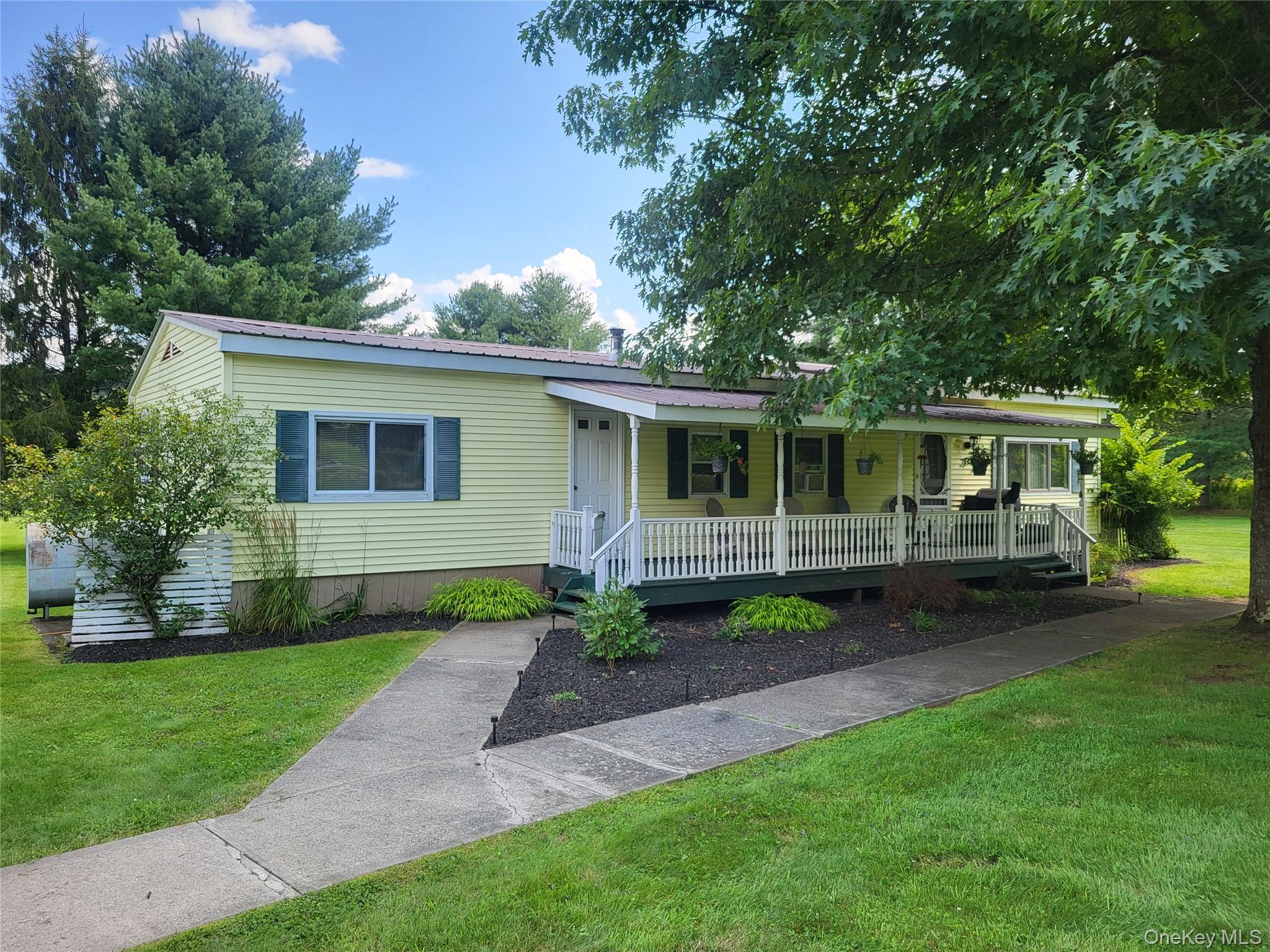 290 Behr Road Property Photo 2