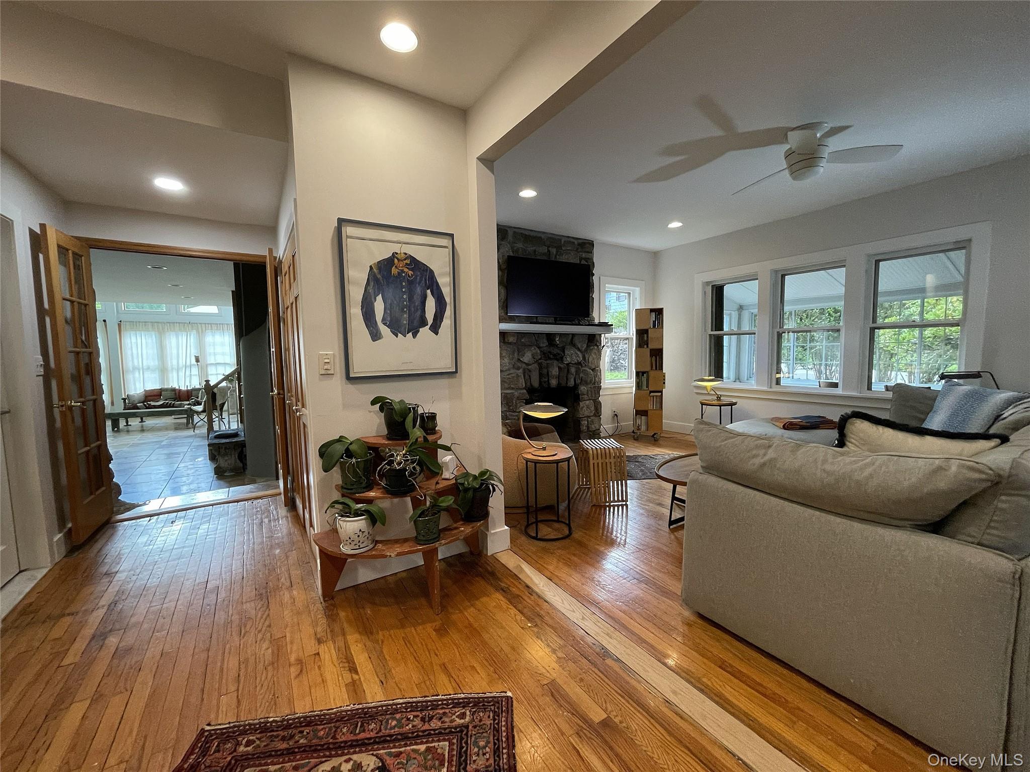 55 Interlochen Parkway Property Photo 14