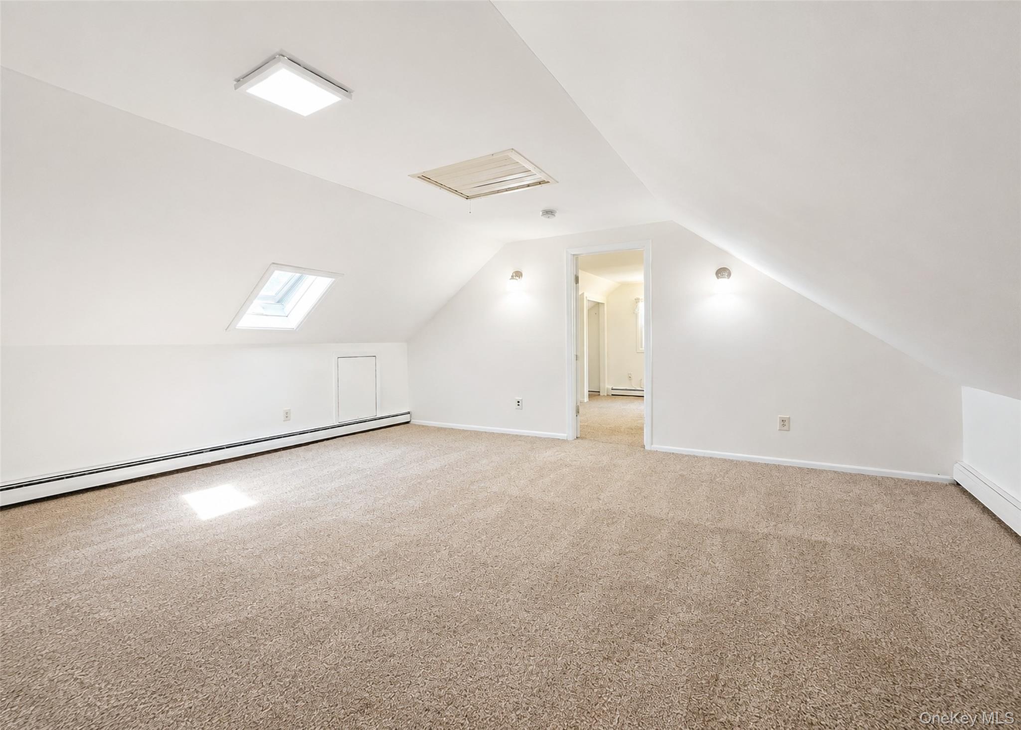 4 Halfcircle Drive Property Photo 12