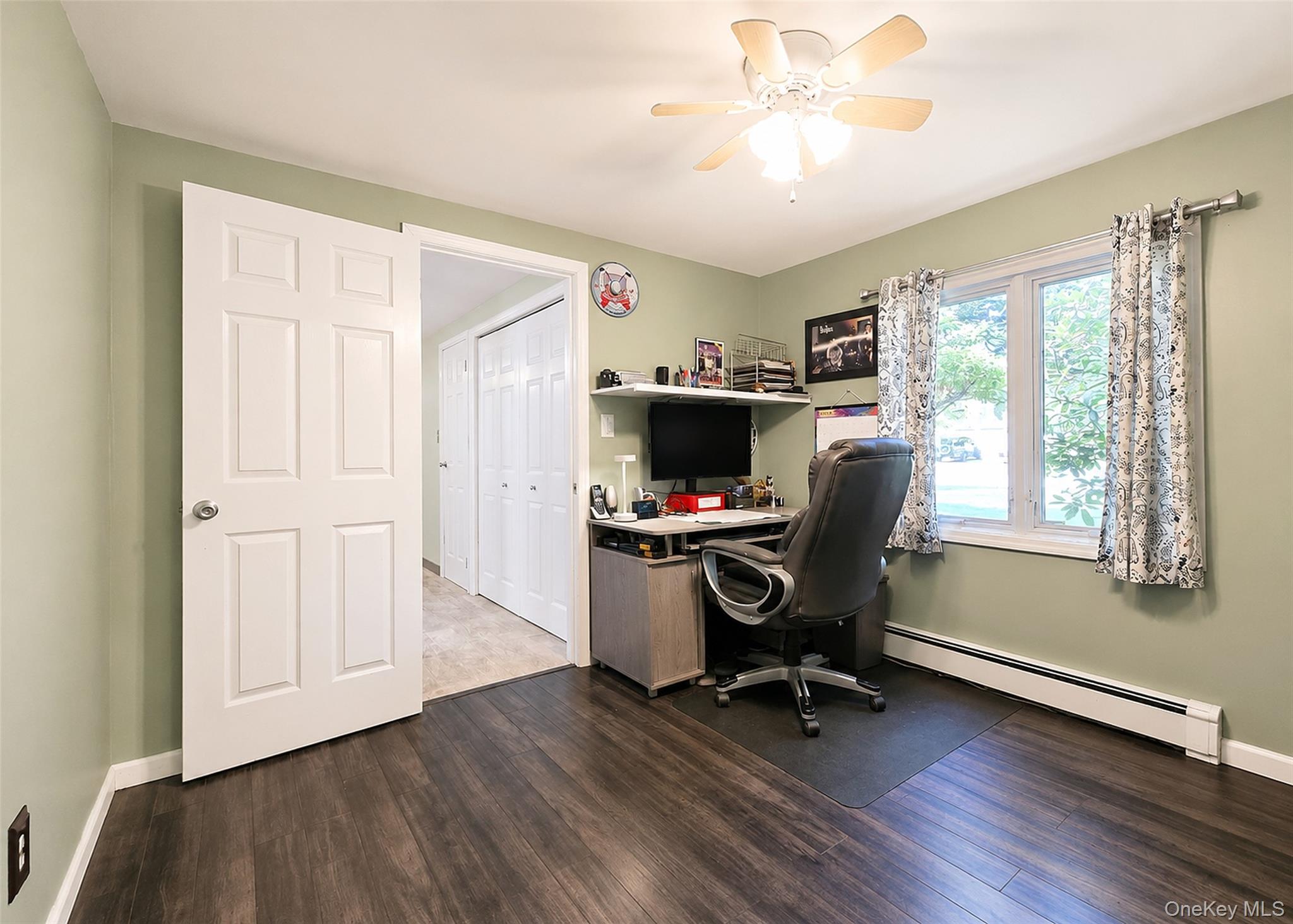 4 Halfcircle Drive Property Photo 15
