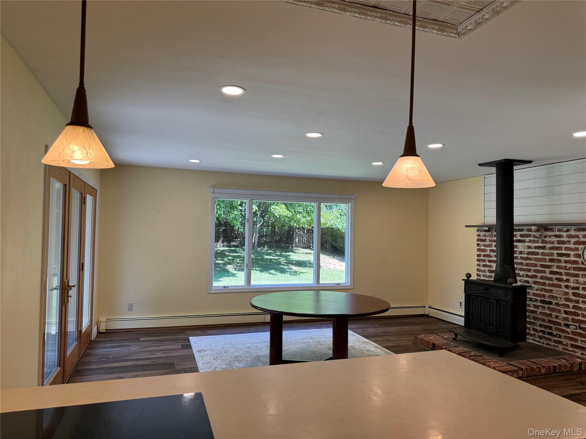 51 Hastings Drive Property Photo 3