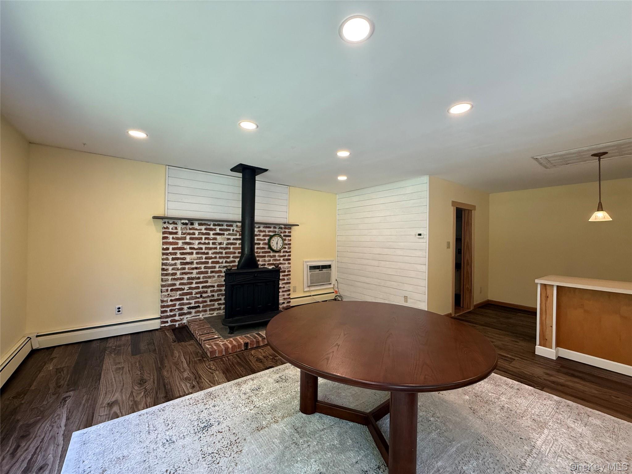 51 Hastings Drive Property Photo 4