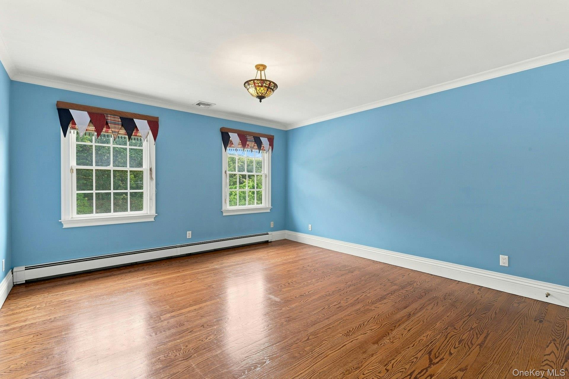28 Spruce Street Property Photo 24