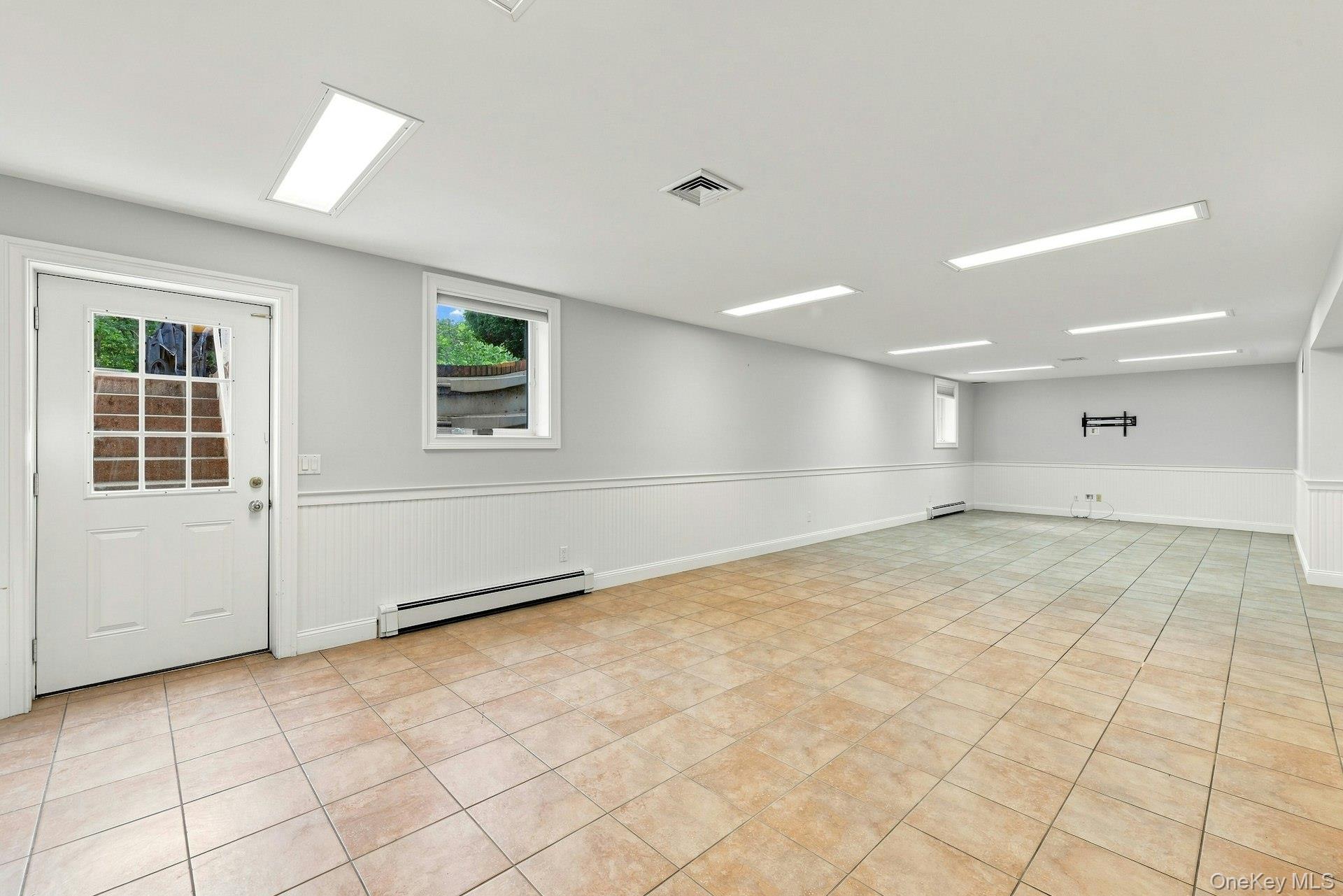 28 Spruce Street Property Photo 28