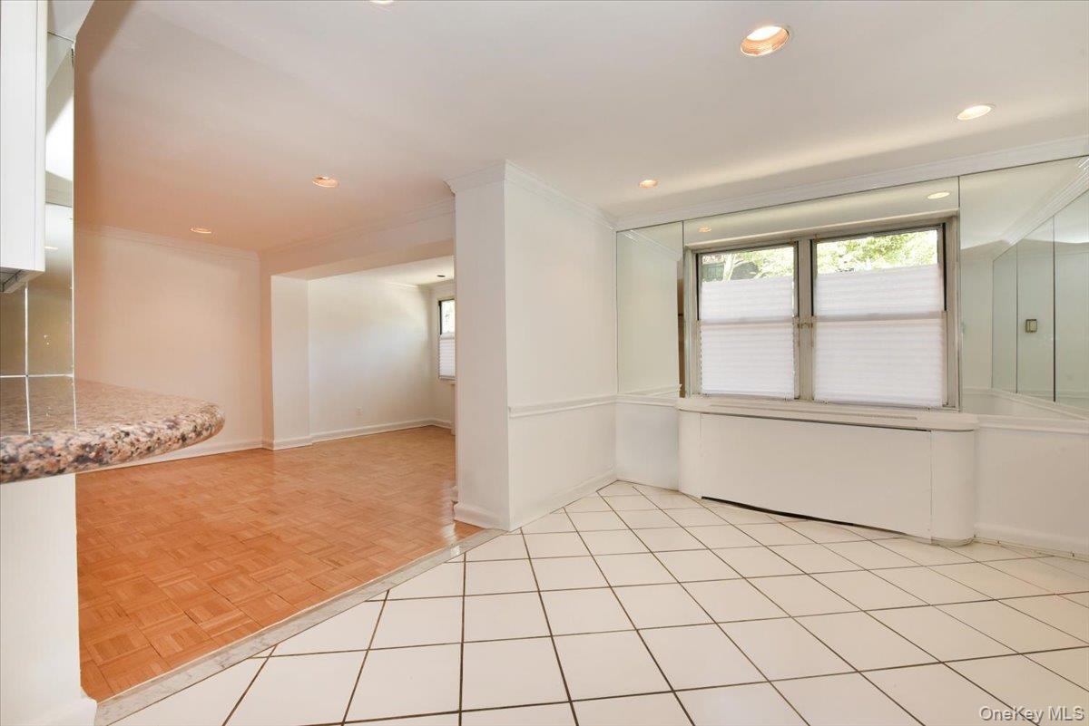 180 S Middle Neck Road 1-j Property Photo 25