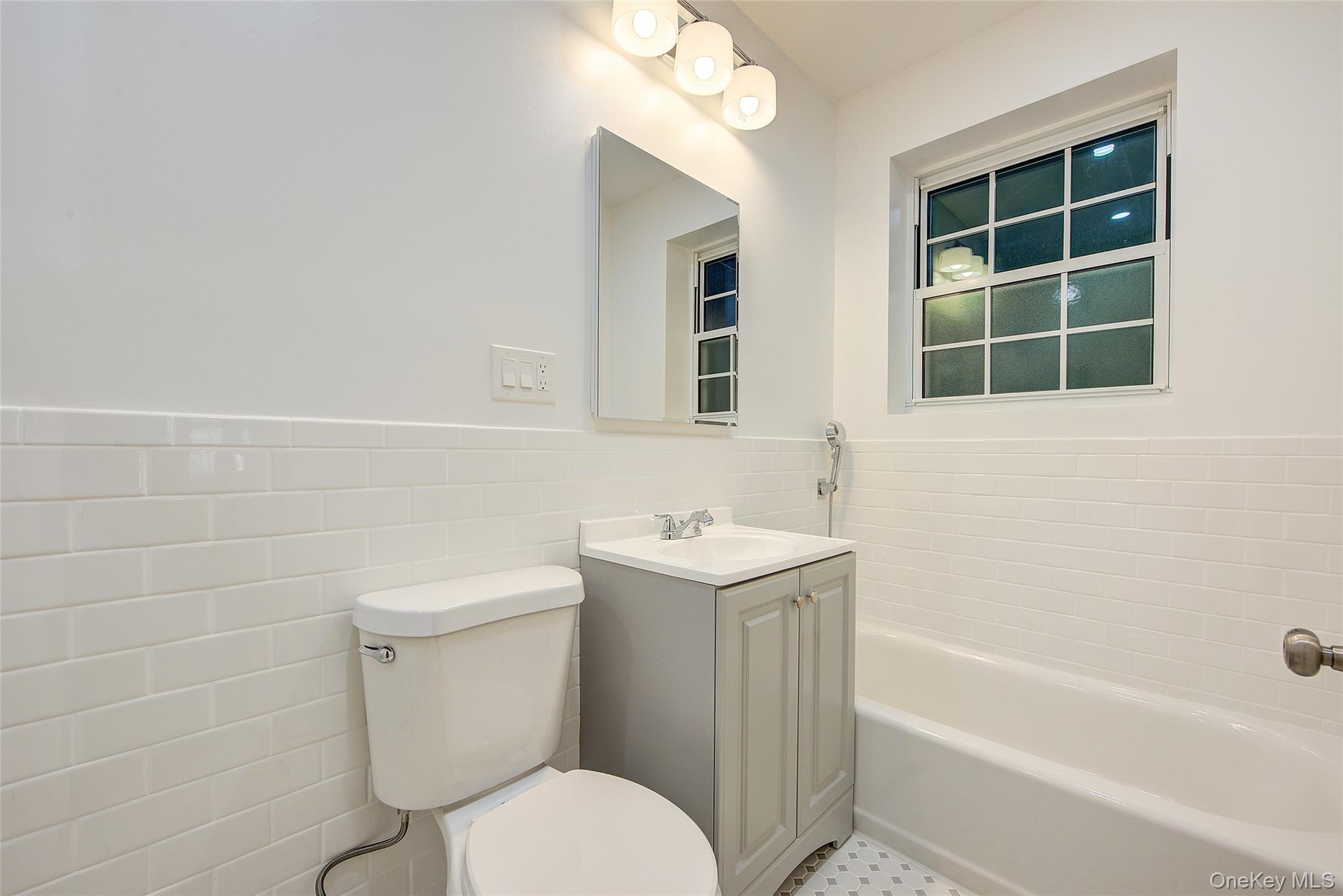 77-12 35th Avenue A11 Property Photo 20