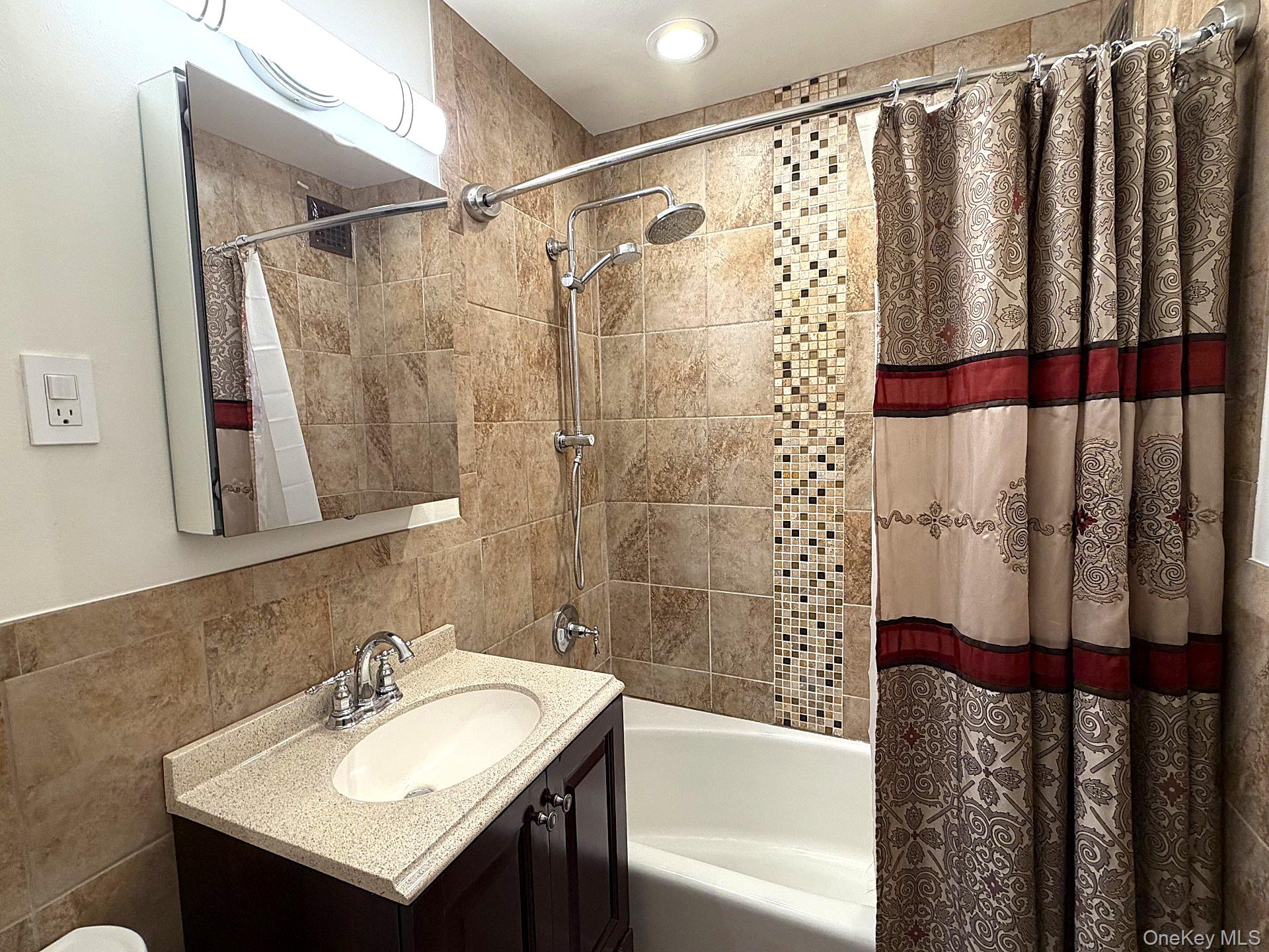 250 N Broadway Phd Property Photo 11