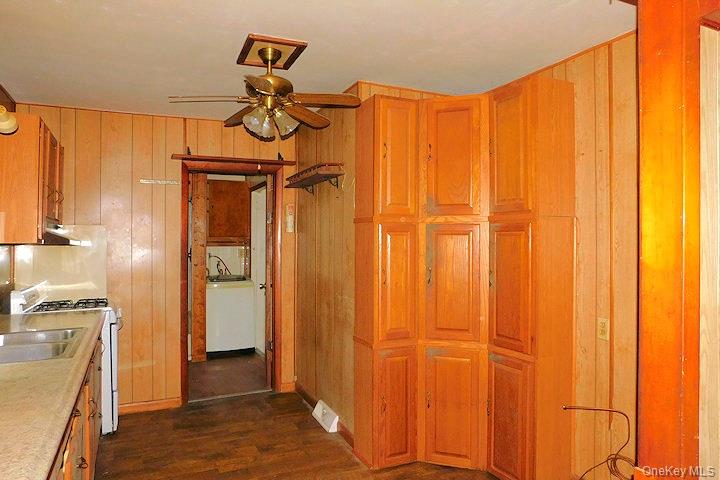 900 Salisbury Turnpike Property Photo 5