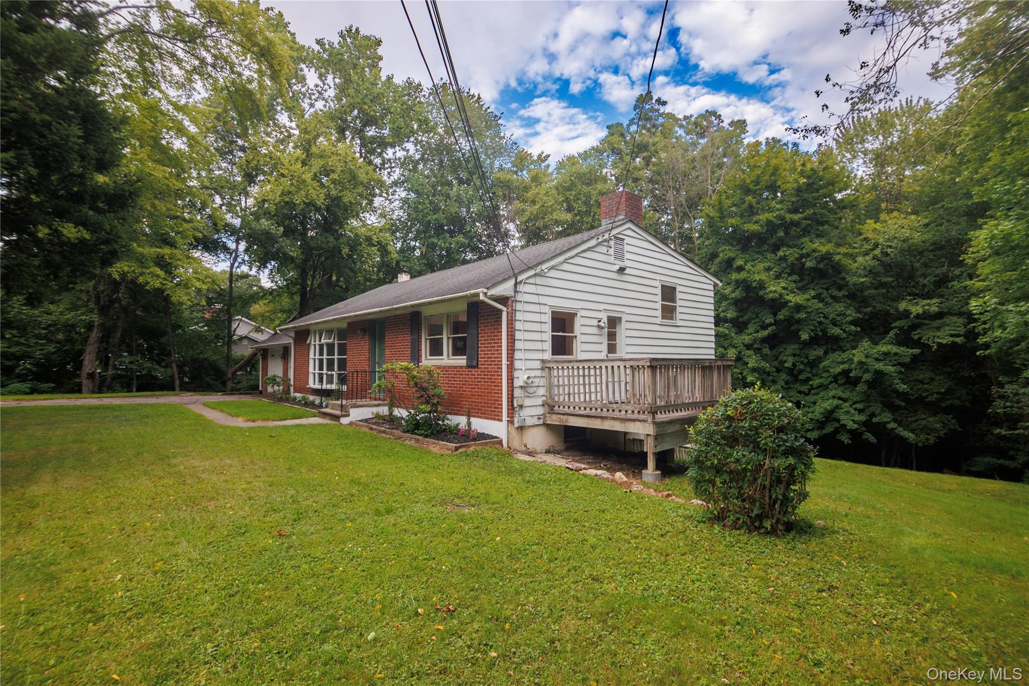 184 Lake Drive Property Photo 1