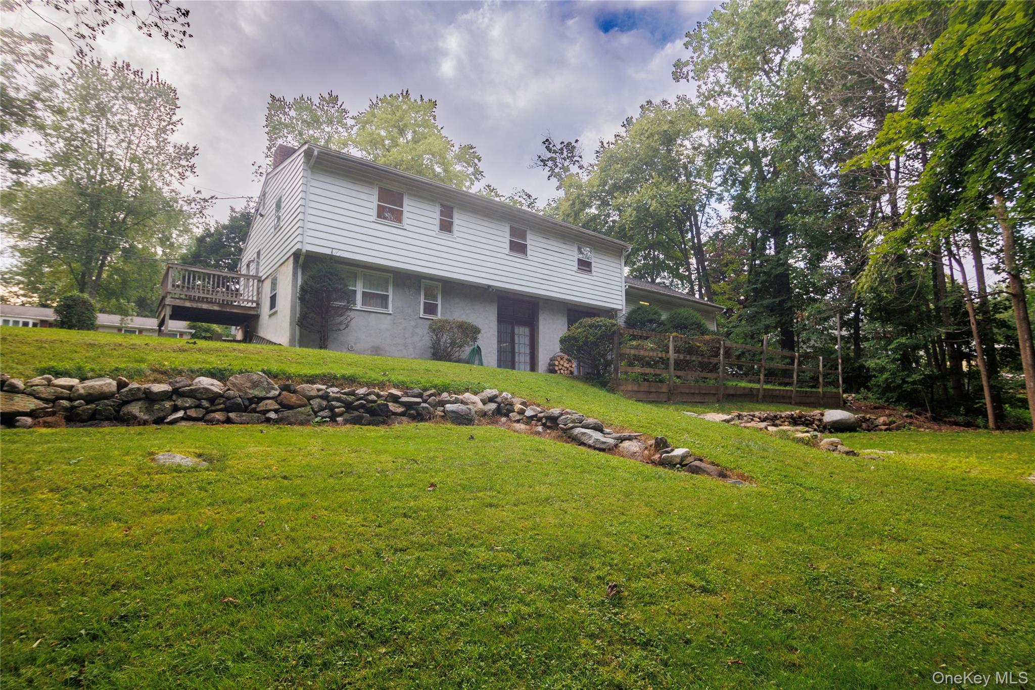 184 Lake Drive Property Photo 11