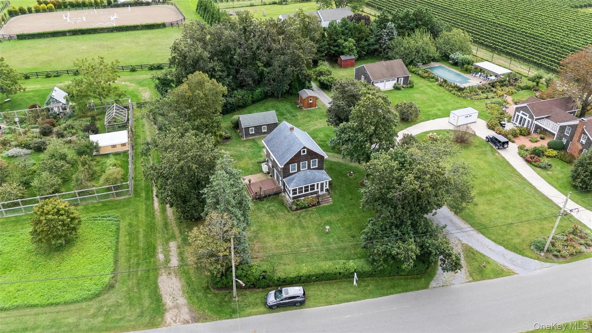 13700 Oregon Road Property Photo 3
