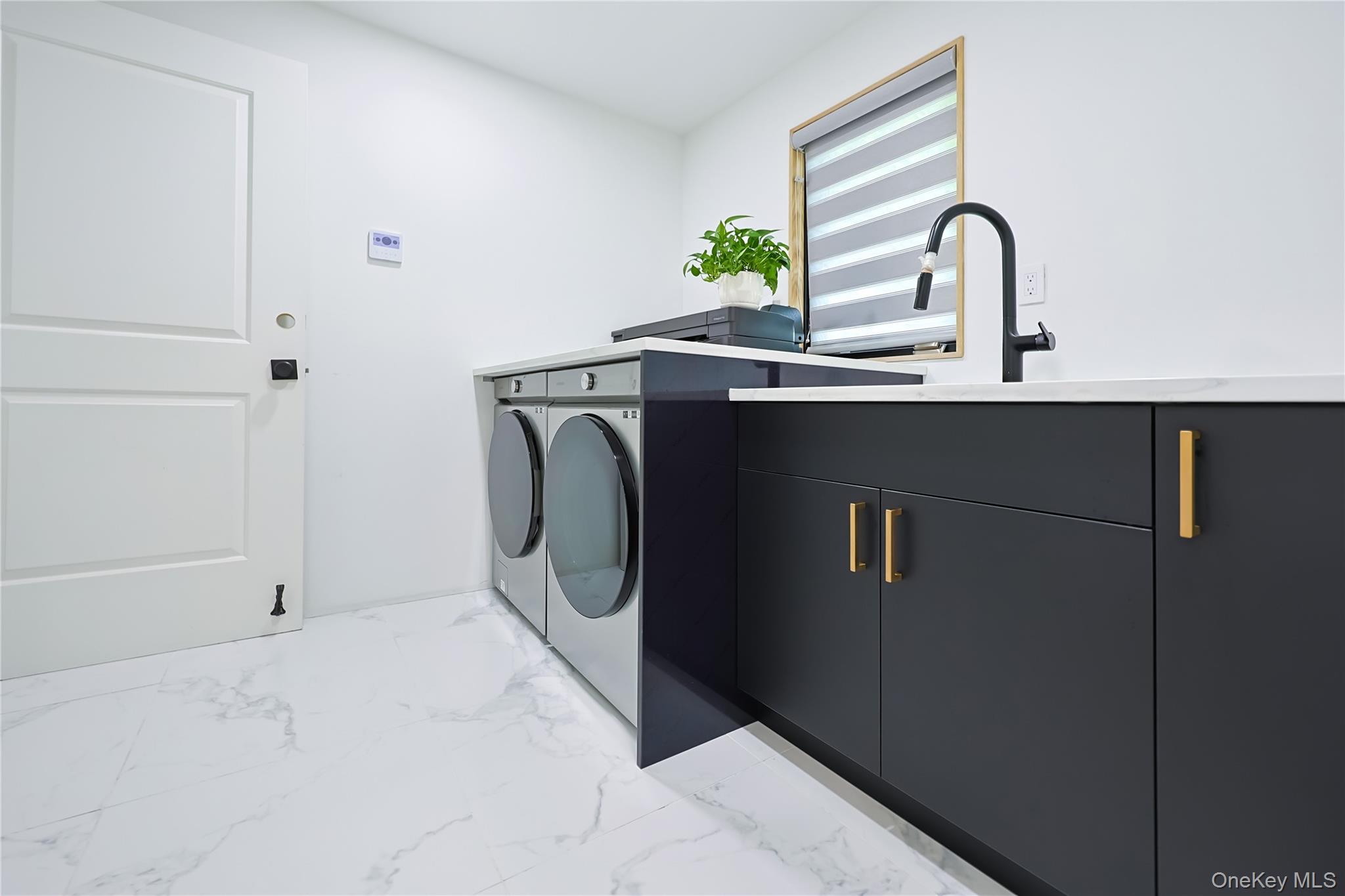 5 Market Lane Property Photo 18