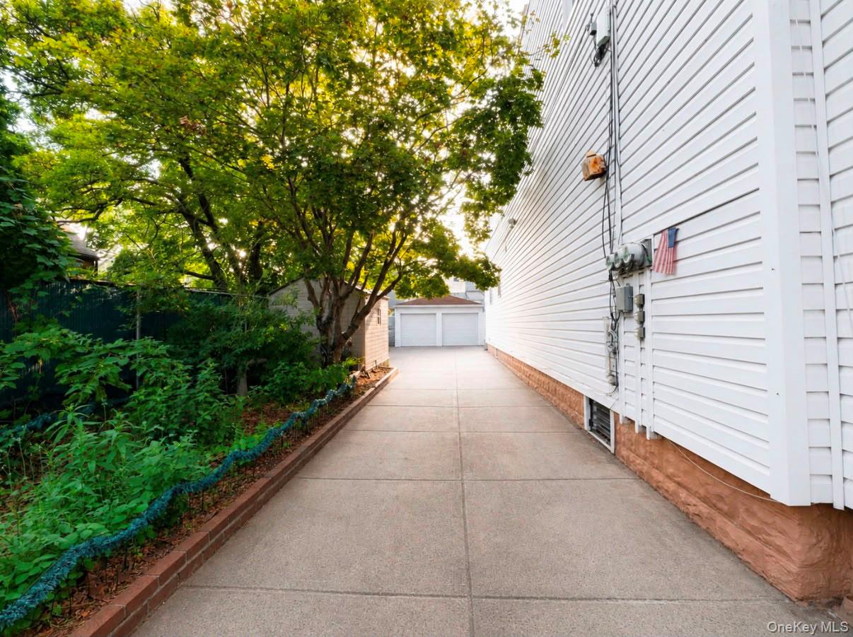 77-64 79th Street Property Photo 2