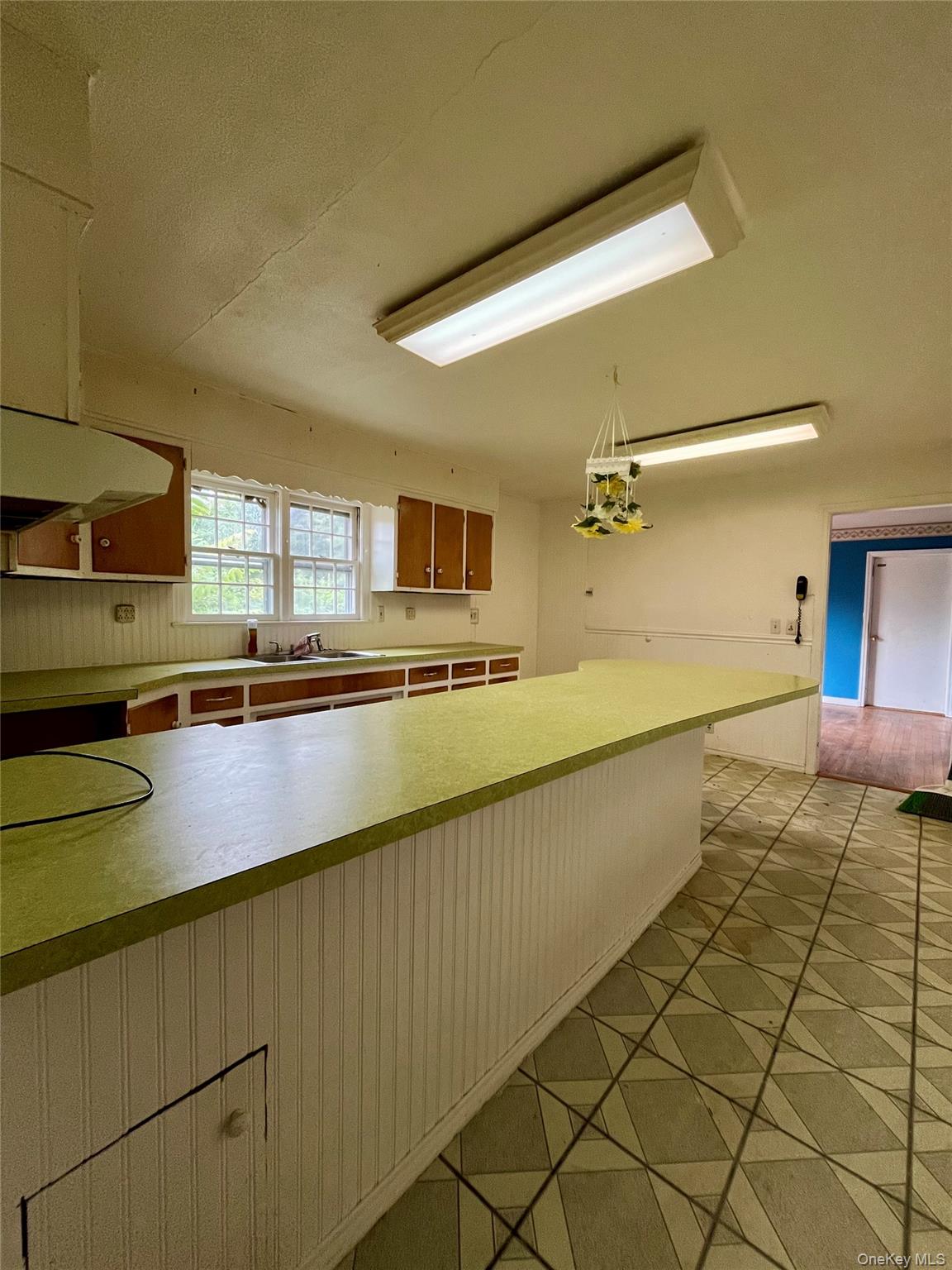 370 Greeves Road Property Photo 8