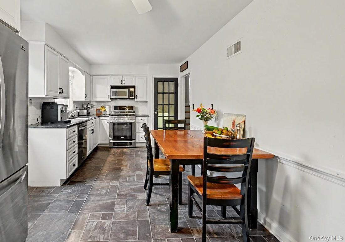 2 Edward Street Property Photo 8