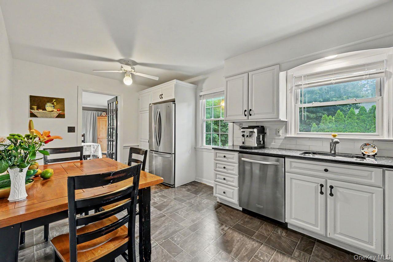 2 Edward Street Property Photo 10